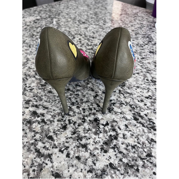 WOMEN’S Pump Heels Penny Loved Kenny Mixed Graphic Shoe Stitching Women’s 6.5 - Picture 4 of 5